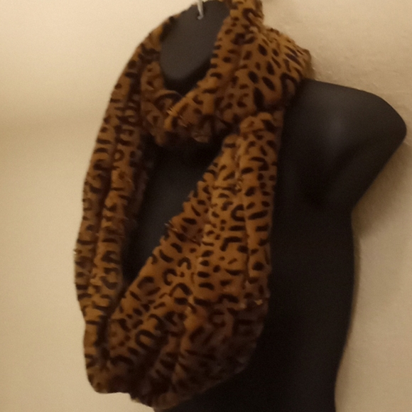 Leopard Minky Infinity Scarf - Picture 2 of 15